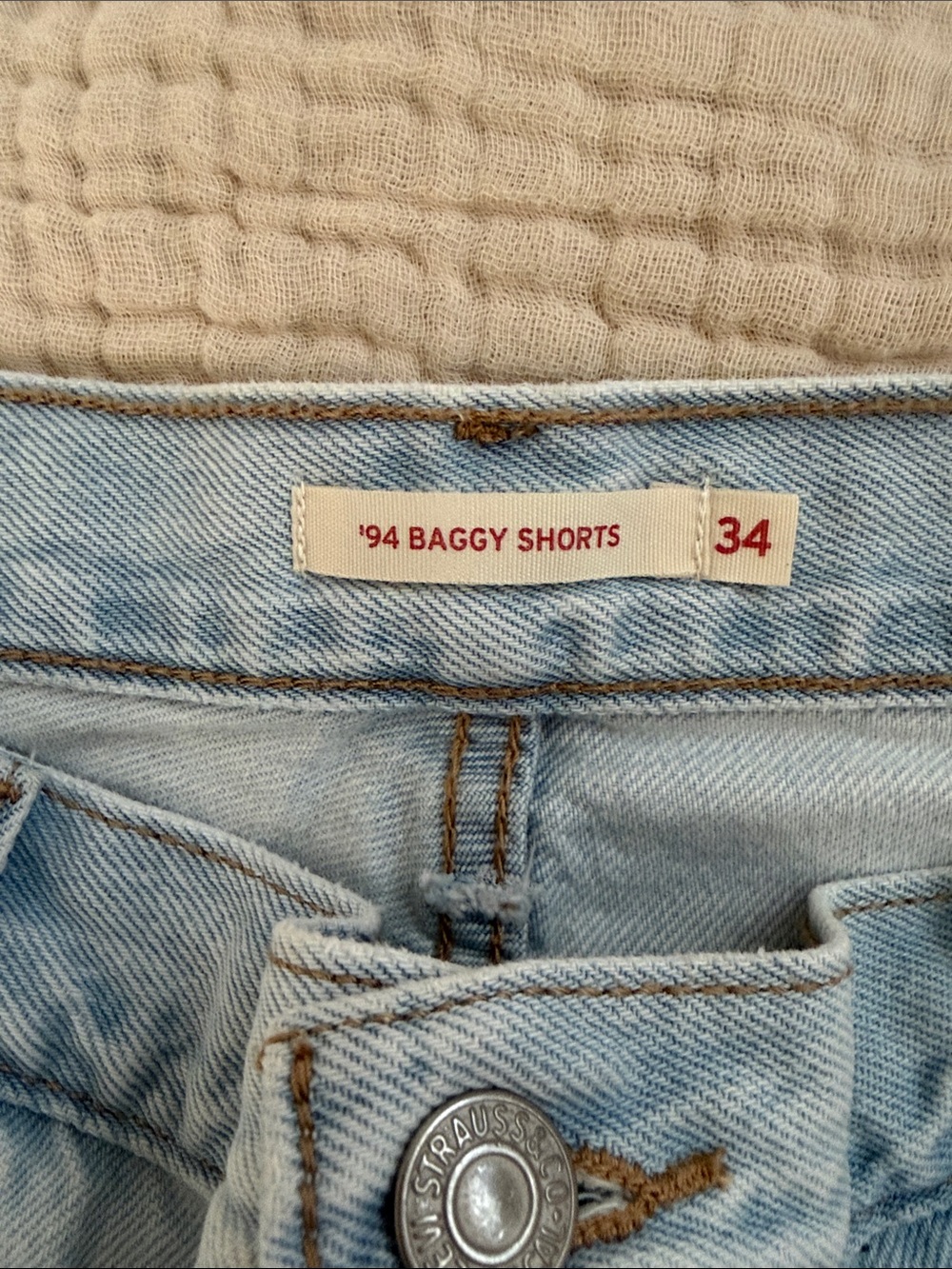 94 Baggy Shorts Levi’s Light Wash - Picture 6 of 7